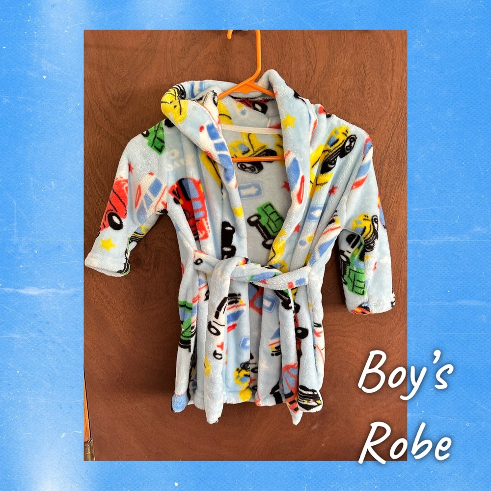 Boy’s Fleece Robe